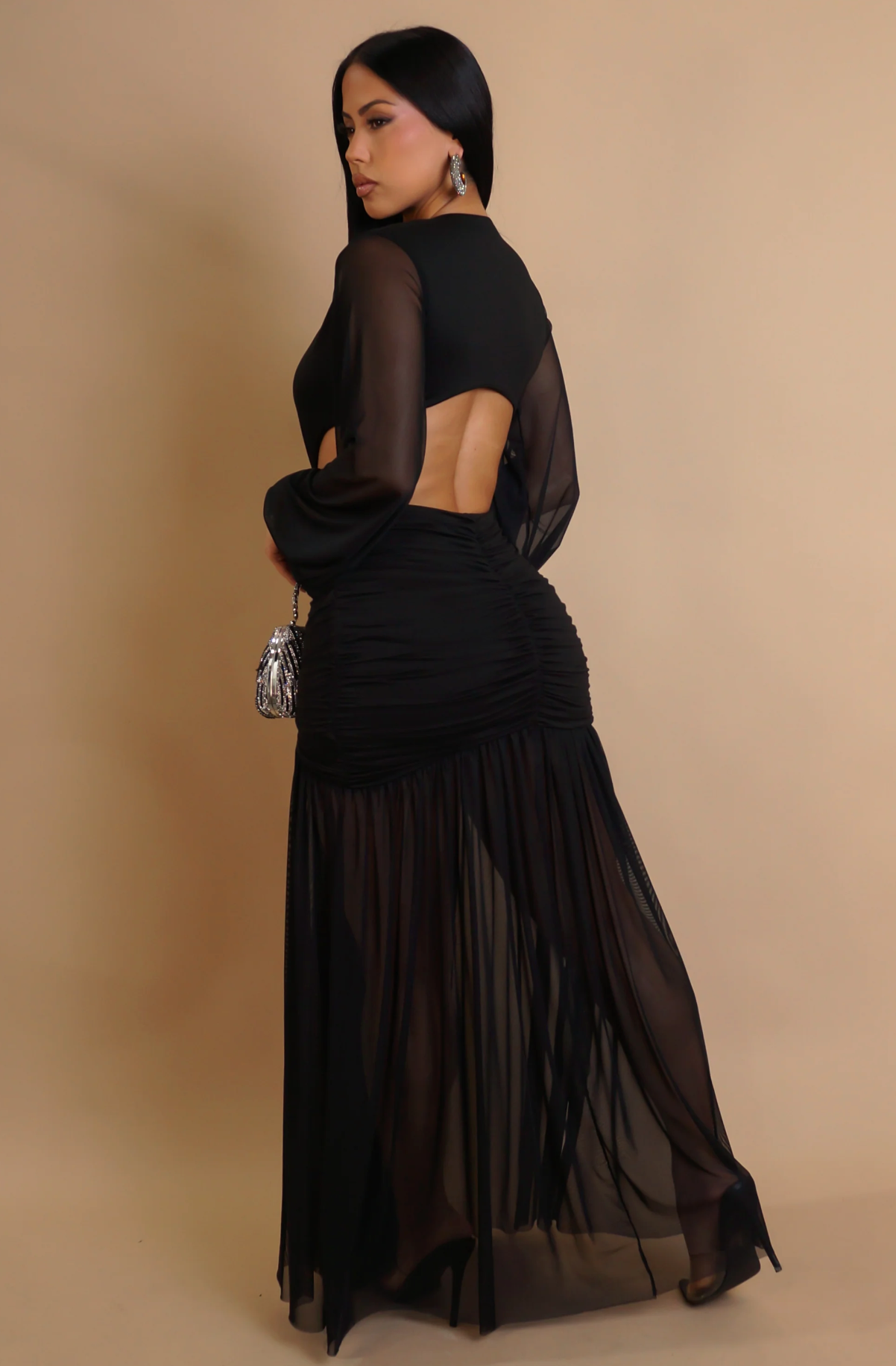 NO COMPETING MAXI DRESS- BLACK