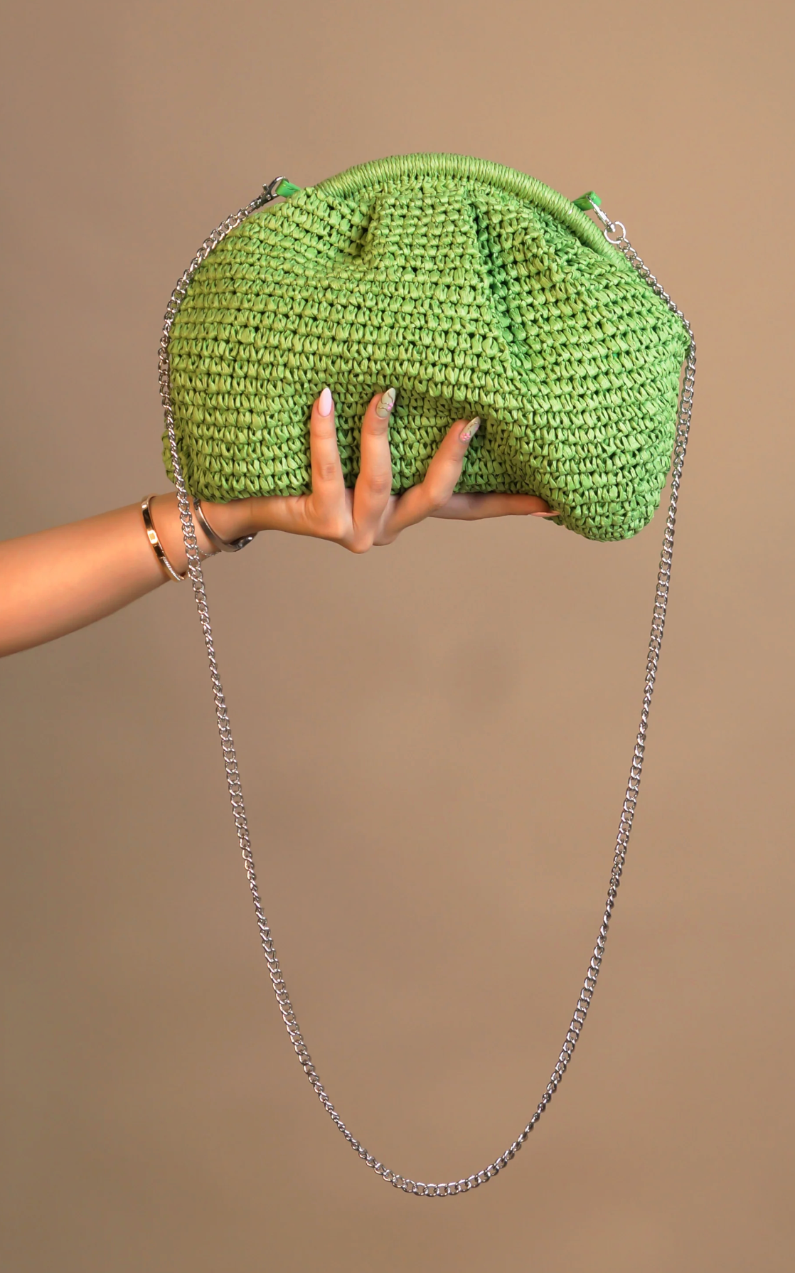 SHOWING OFF PURSE - GREEN