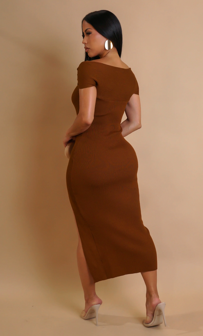 OFF DUTY MAXI DRESS- BROWN