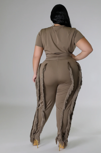 FADING INTO FRIDAY PANT SET PLUS - MOCHA