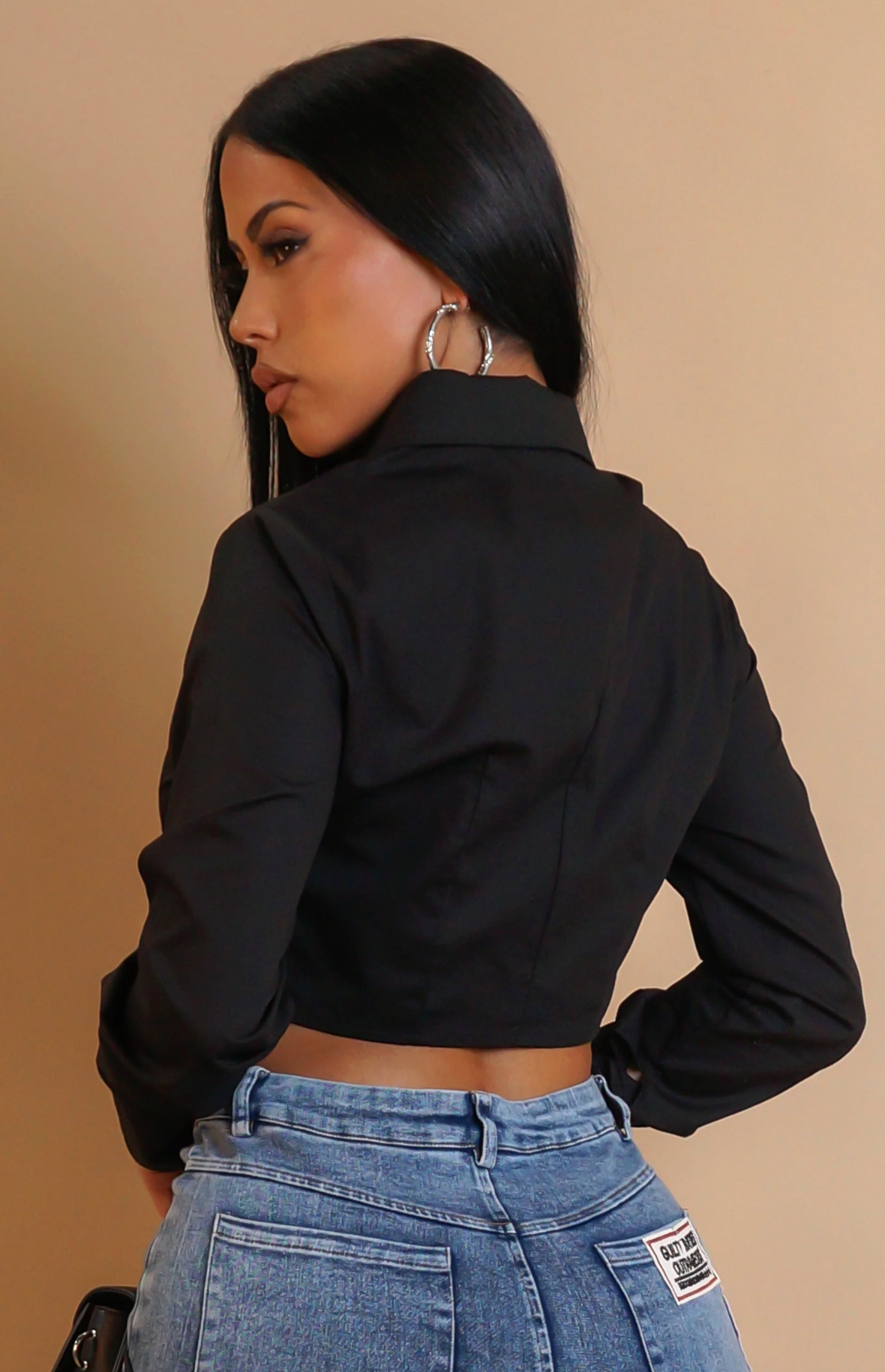 ALL TOO WELL CROP TOP - BLACK